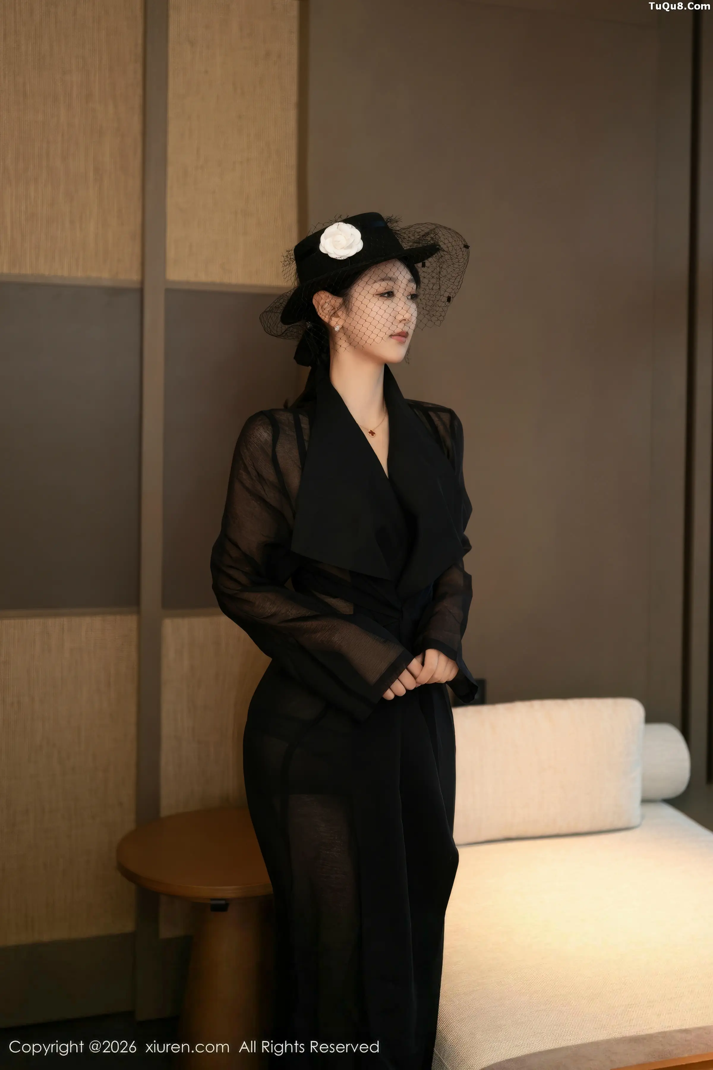 Tang Anqi's Sexy Black Sheer Dress with Black Lingerie and Ultra-Thin Black Stockings Showcasing Beautiful Legs Photo Set 74P