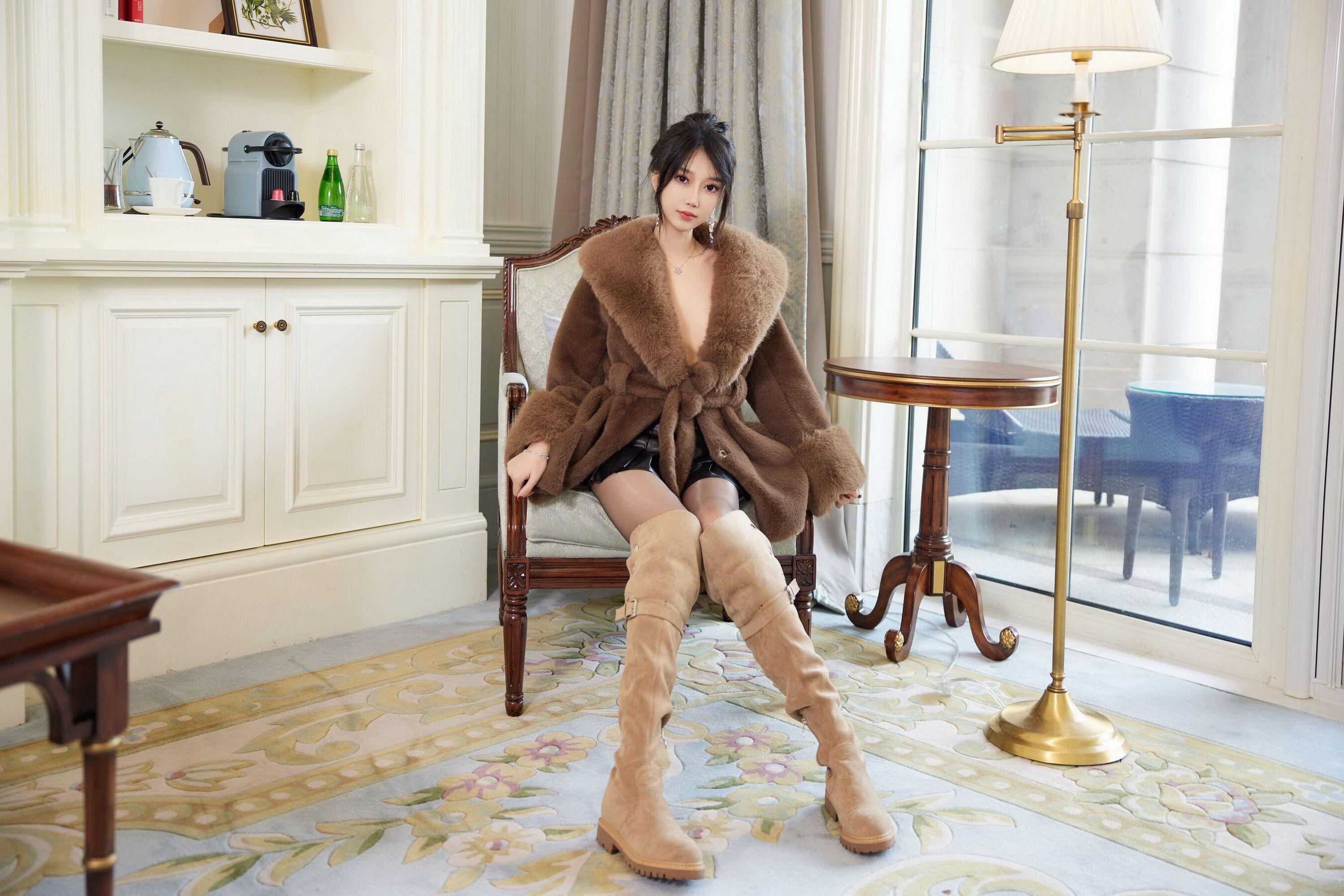 Paid Content] Yue'eryue Seductive Private Shoot Benefits Black Stockings Long Boots 88P 7