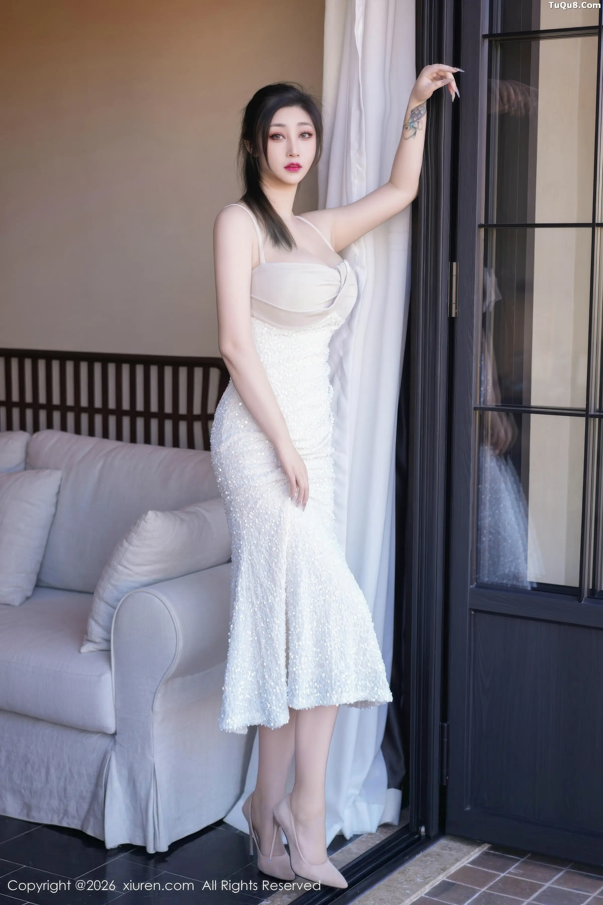 Daji_Toxic Private Sexy Light-colored Dress with High Heels Showing Voluptuous Figure Stunning Photos 70P 6