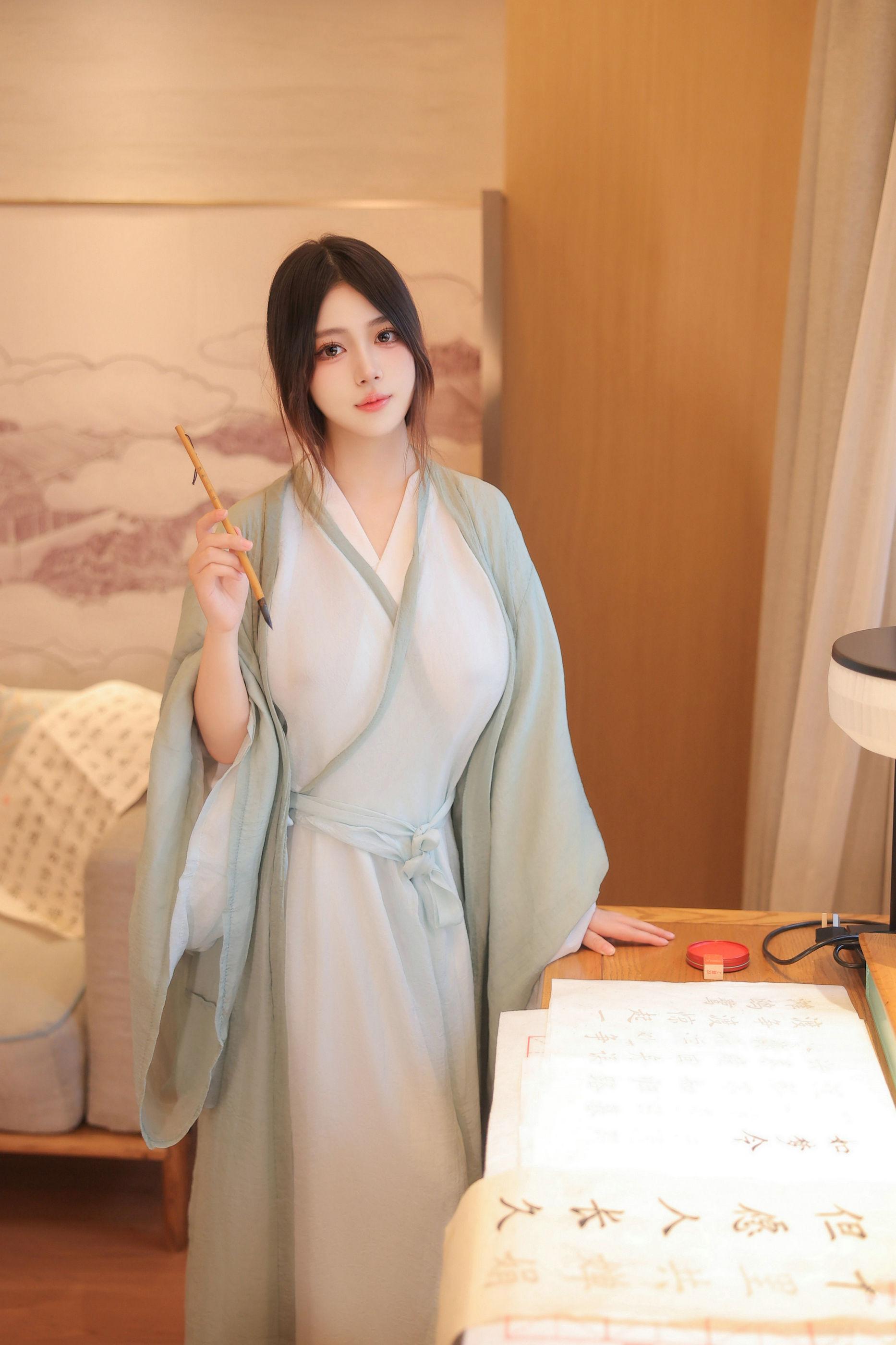 Paid Model Dandanbao Tempting Private Photoshoot Benefits Ancient Style Hanfu 80P 7