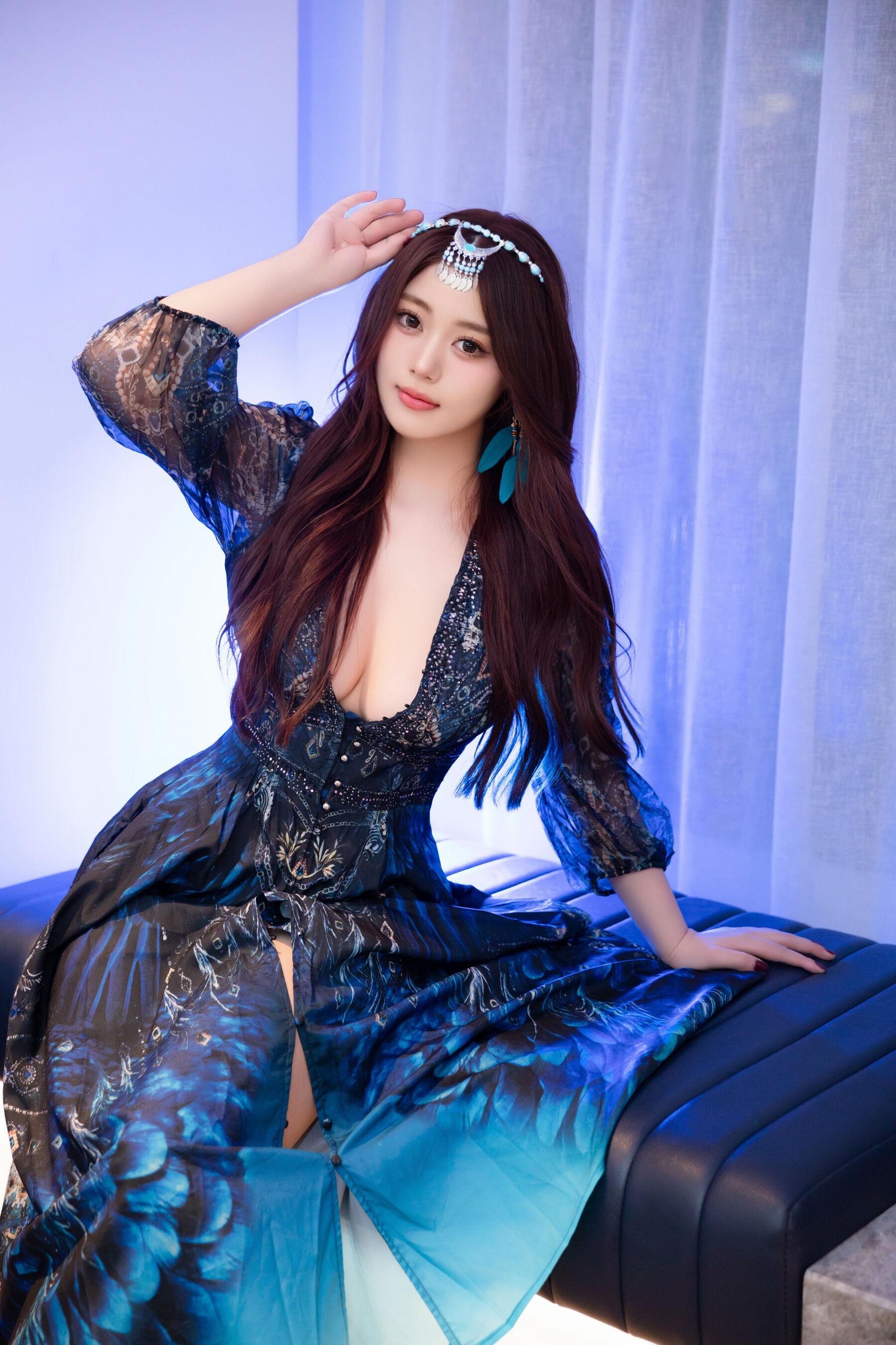 [Paid Content] Dandanbao: Alluring Private Photos & Benefits | Peacock Beauty 80P