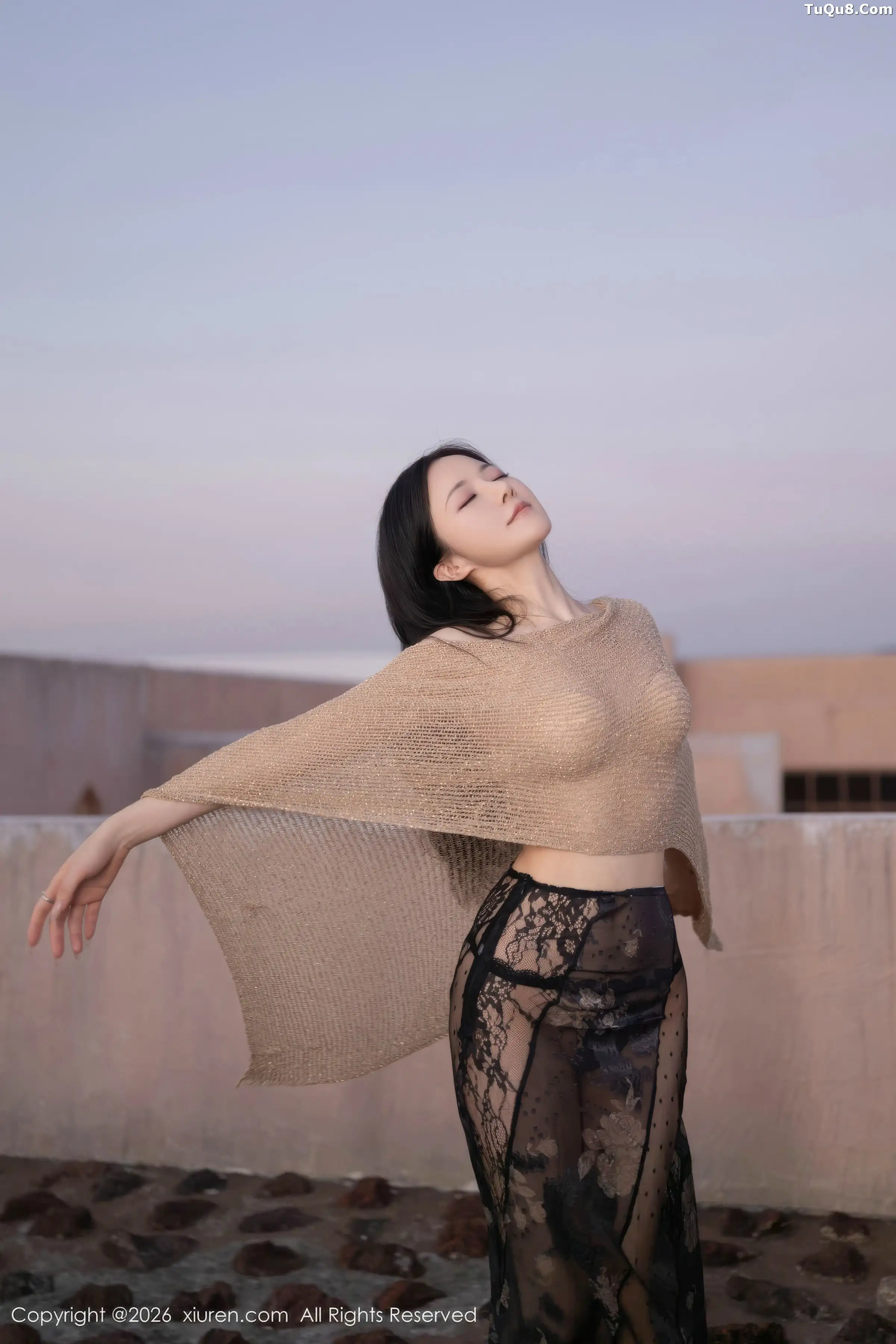 Caviar Fish Sexy Light-Colored Sheer Top Flesh-Colored Lingerie Showcasing Graceful Figure Exquisite Photo Shoot 81P 4
