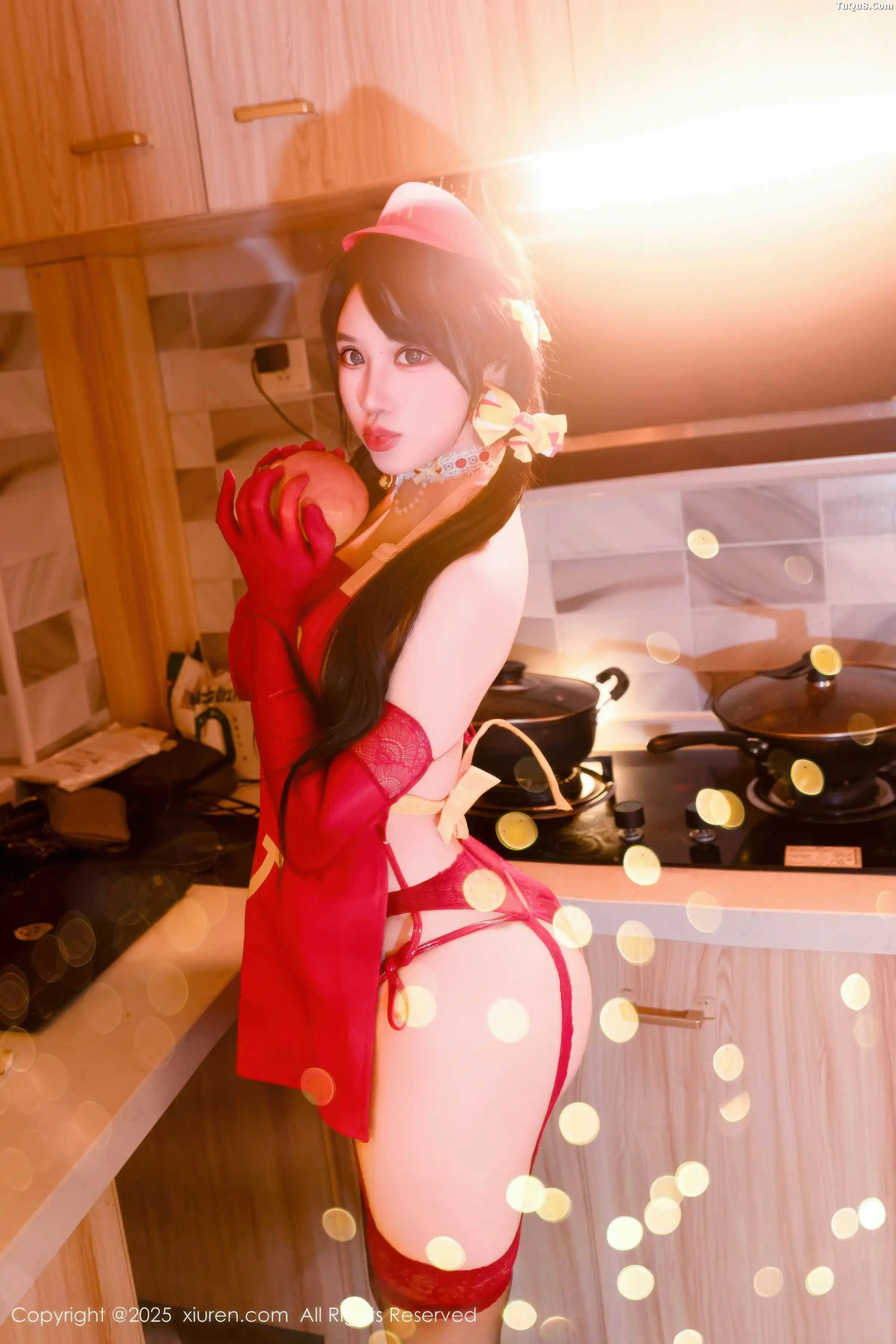 Xixi's Strawberry Red Lingerie and Stockings Shoot: Stunning Pictorial, 78P
