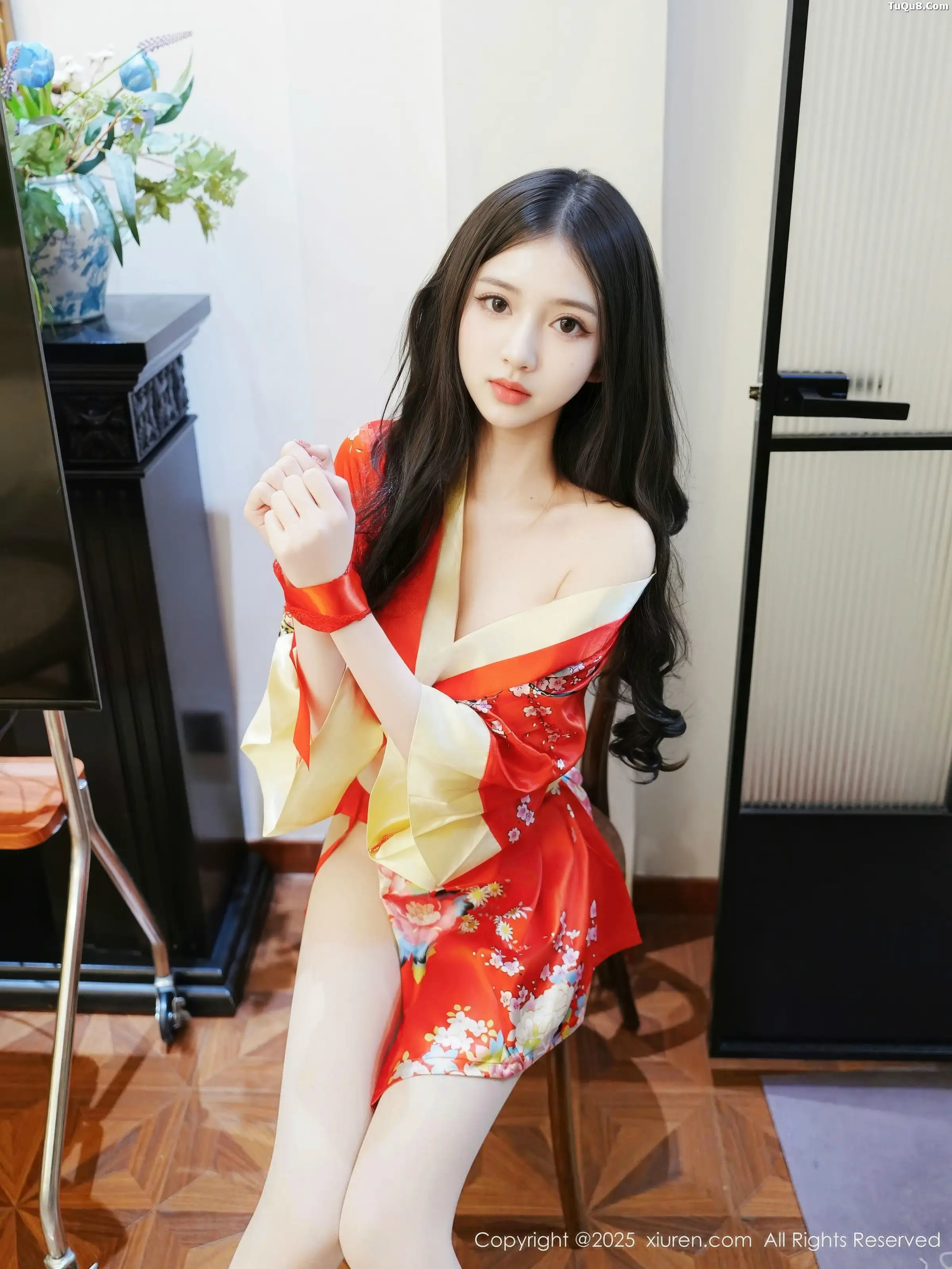 Bai Xiaodie sexy red one-piece mini skirt with ultra-thin white stockings showing perfect curves, alluring gorgeous photoset 59P 4