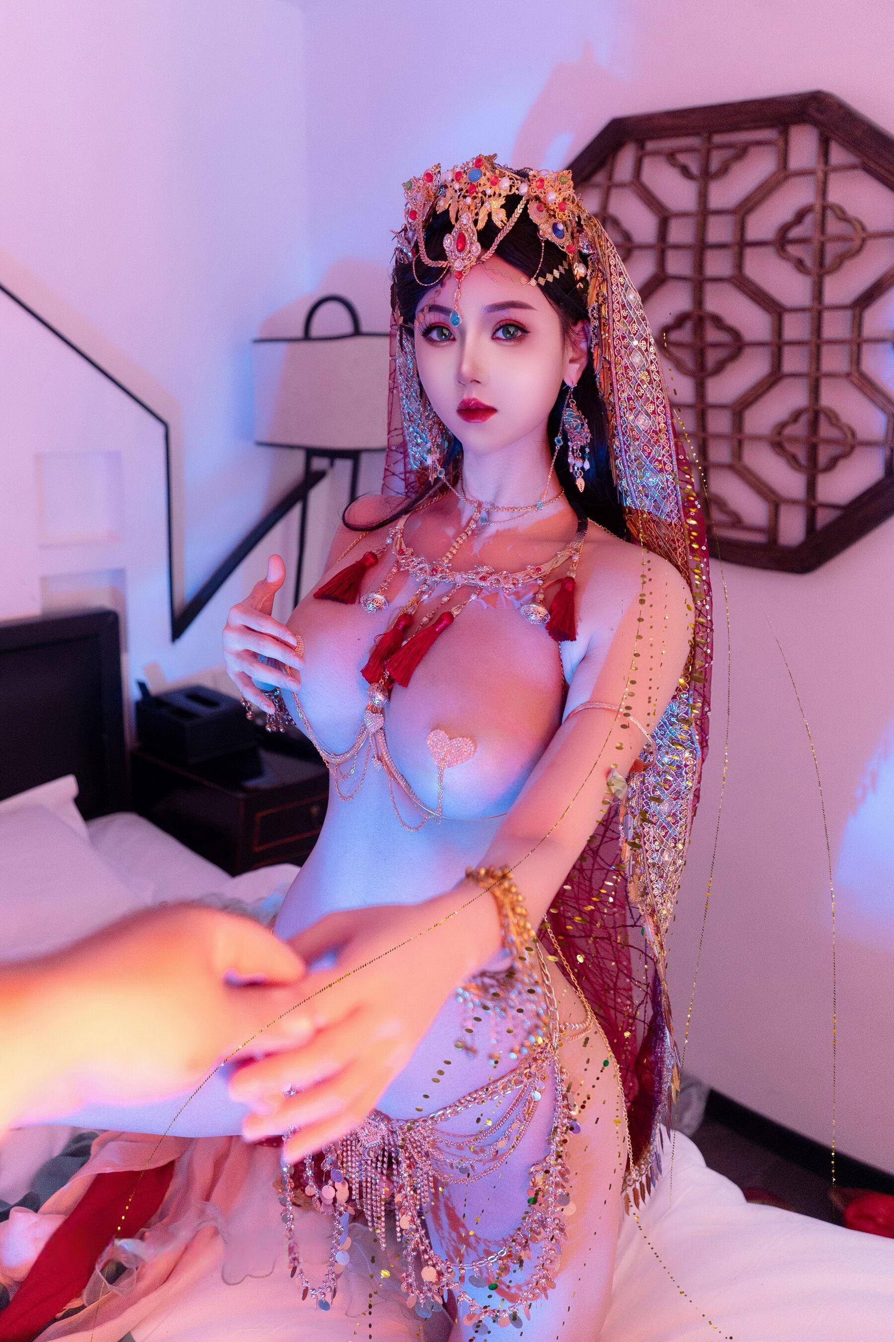 秀人付费 不吃冰淇淋 诱人私拍福利 芭比娃娃敦煌飞天87P 2